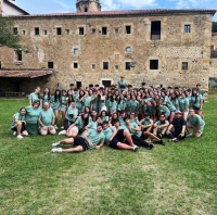 ESTATE PIENA DI VITA IN SPAGNA